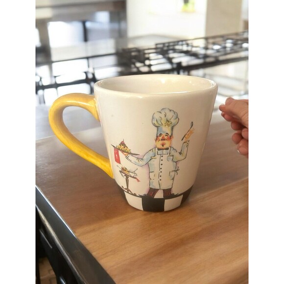 VTG Tabletops Gallery Le Chef Cooking Design Hand Painted Coffee Mug Cup Checks - Picture 3 of 7